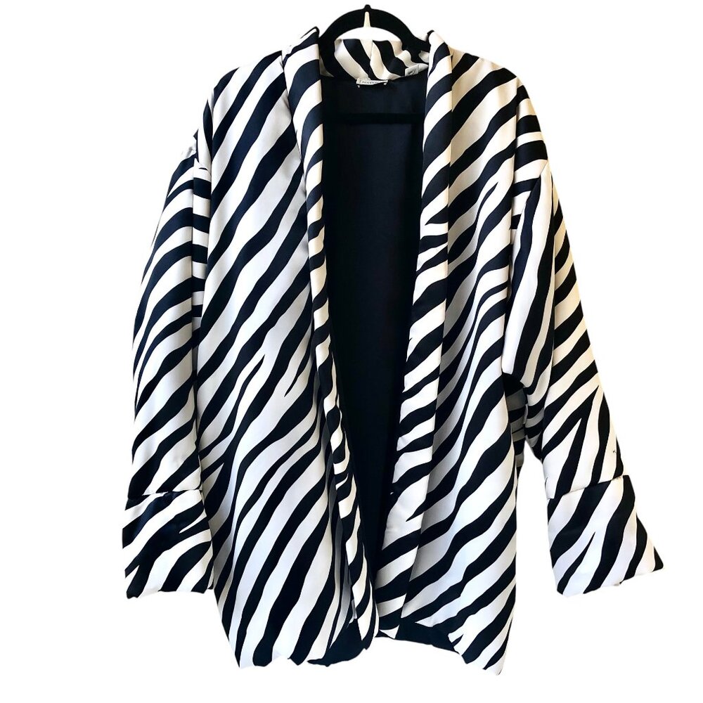 Natori Vintage 90's Jacket PUFFY Coat Lined Black & White Pockets Zebra Print - Picture 6 of 15